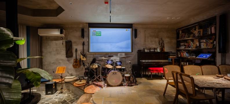 花筑·匡境可以居民宿(庐山如琴湖牯岭街店)图片