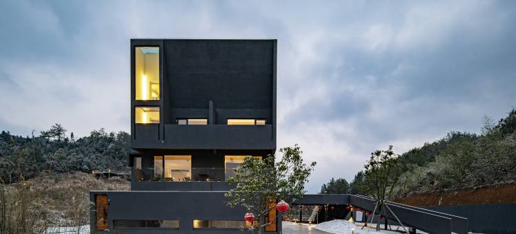 逆光度假民宿(皖南川藏线店)图片