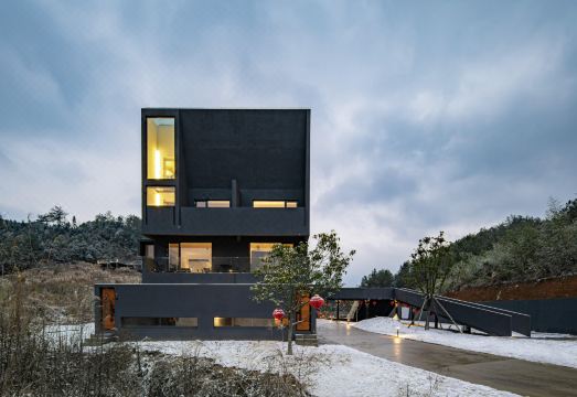 逆光度假民宿（皖南川藏线店）外景图