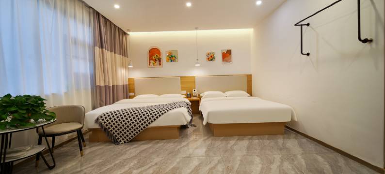 漾居民宿(万岁山武侠城店)图片