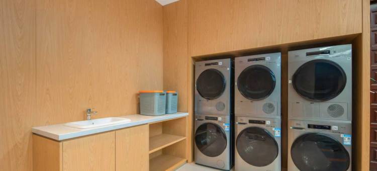 柏曼酒店(葫芦岛飞天广场店)图片