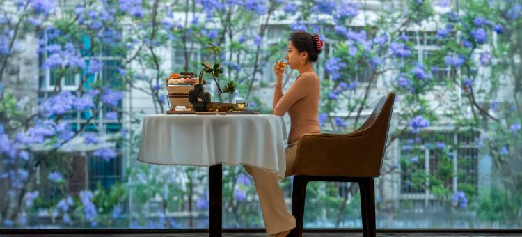 云南维居金鹰大酒店(昆明火车站国际会展中心店)图片