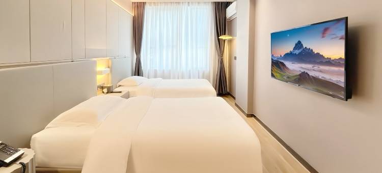 RANZ兰兹酒店(深圳宝安机场福永地铁站店)图片