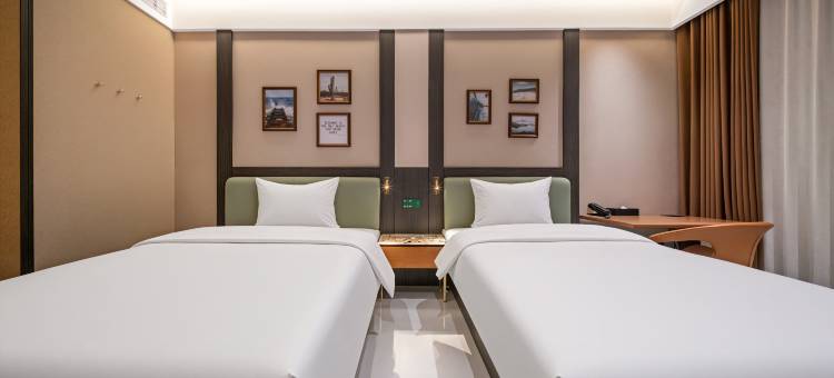 平顶山四季汝湖酒店(万达广场店)图片