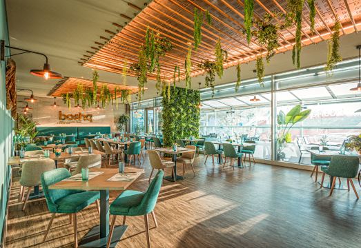 Mercure Lisboa Almada Hotel Hotel Overview