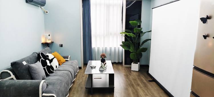 淼岸拾光民宿(泰和广场店)图片