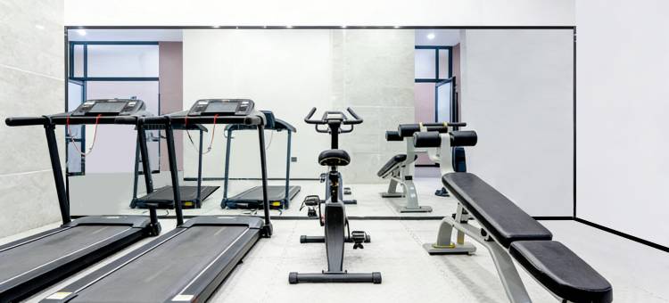 贵阳百达酒店(喷水池紫林庵地铁站店)图片