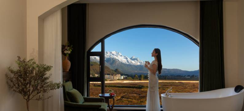 丽江林栖谷隐·日照金山雪山全景·SPA艺宿(束河古镇店)图片