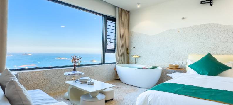 东山海沫居民宿(金銮湾店)图片