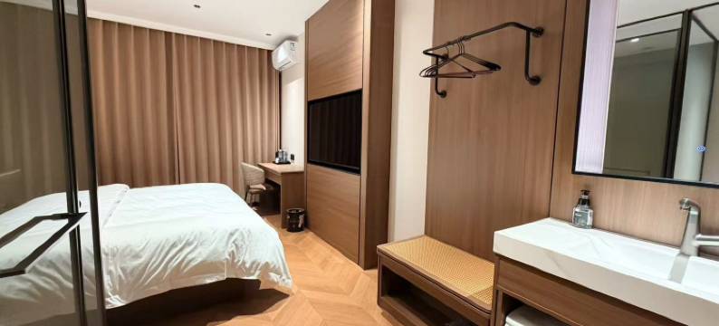 君尚酒店(保定农大西校区爱情广场店)图片