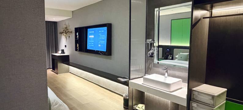 R ROYALSS HOTEL(昆玉站店)图片