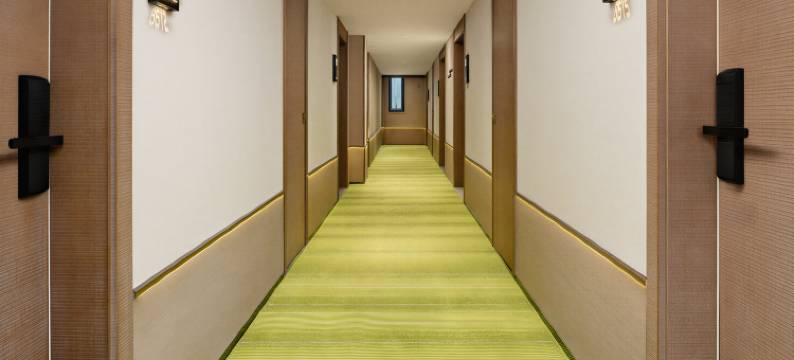 秋果酒店(上海徐家汇交通大学地铁站店)图片