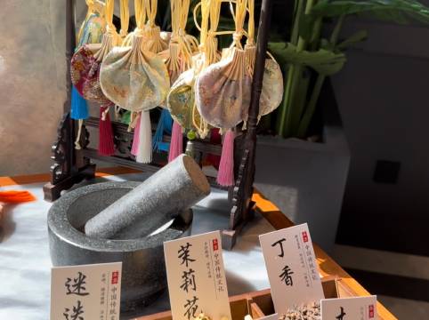 武汉光谷广场关山大道城际酒店图片