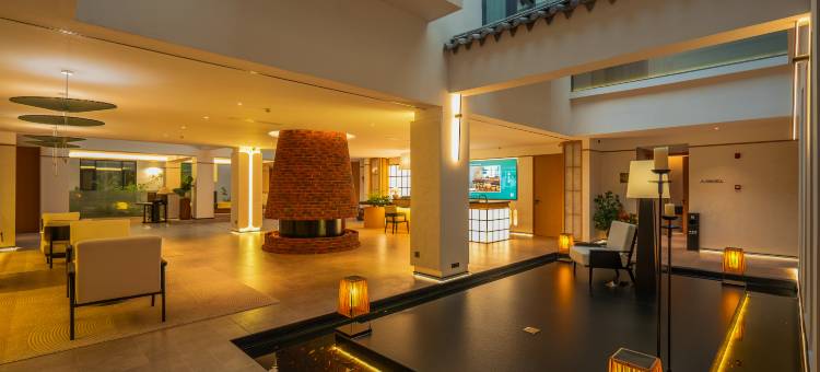 建水安业巷ANYEE酒店(建水古城建水小火车店)图片
