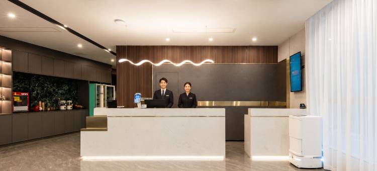 当涂亚桔HOMEFUNPARK•SOULMATE智能影音酒店(高铁东站翠竹广场店)图片