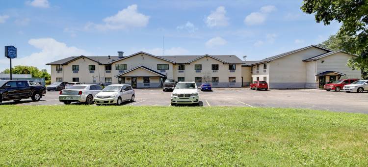靠近 I 69 的冷水溪Inn & Suites(Coldwater Inn & Suites Near I 69)图片