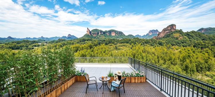 丹霞山·丹山竹隐Vista Serene山水环绕花园风景°度假美墅图片