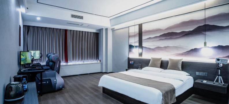 乱·艺术电竞酒店(重庆大学城熙街店)图片