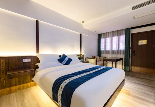 Floral Lux Hotel·Guxi B&B (Keyan Scenic Area Keqiao Ancient Town) Hotel Overview