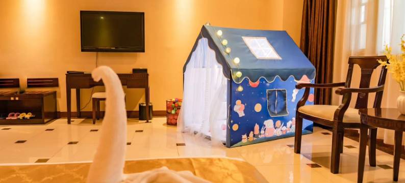 精益国际酒店(广州花都融创文旅城店)图片