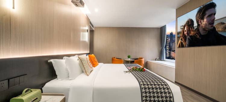 FF酒店(重庆解放碑洪崖洞店)图片