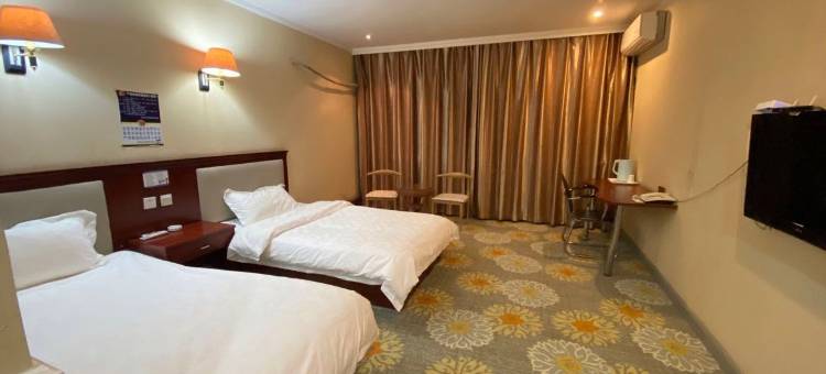 若羌龙都商务宾馆图片