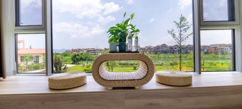 普者黑水月·极简主义·全景落地无界湖居美宿(青龙山店)图片