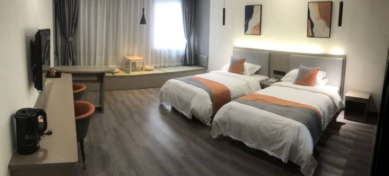 明光悦家假日酒店图片