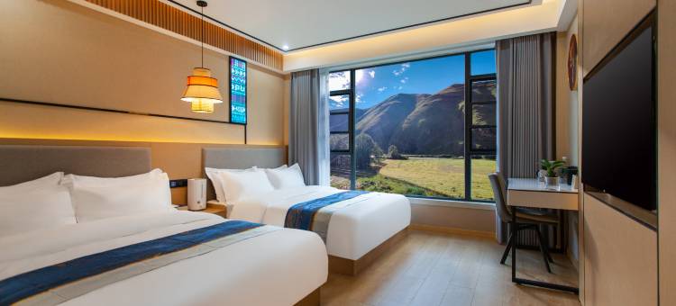 唐东塔尔｜ MOUNTAIN·VIEW·Scenery 山野度假酒店(新都桥店)图片