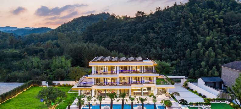 云溪泊岸·星空泳池溪畔轰趴·独栋Villa设计师民宿图片