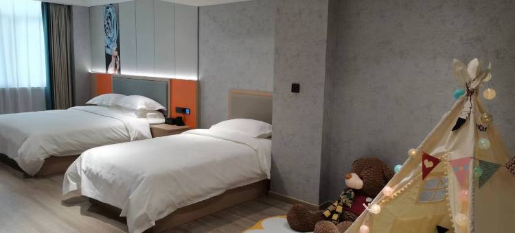 镇安龙腾酒店图片