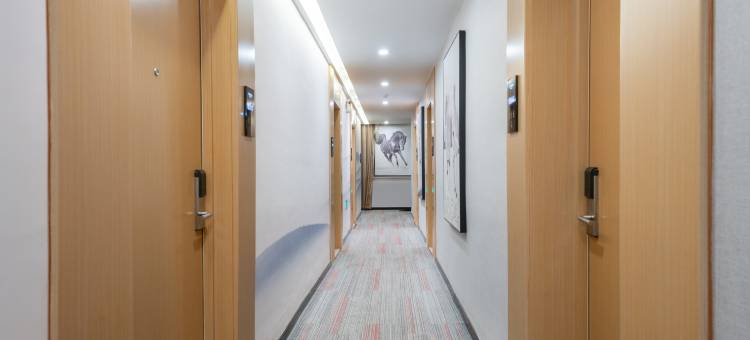 骏怡连锁酒店(枣庄坛山广场店)图片