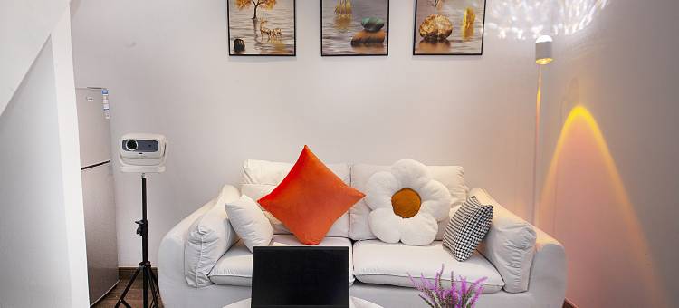 梵星假日公寓(东莞华阳湖湿地公园店)图片