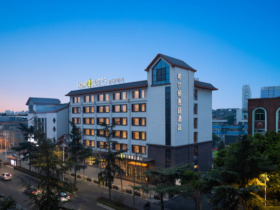 眉山东坡希尔顿惠庭酒店