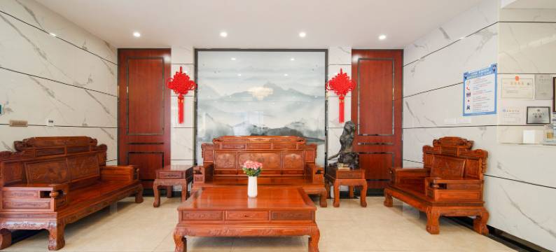 桂新酒店(柳州三中保利广场店)图片