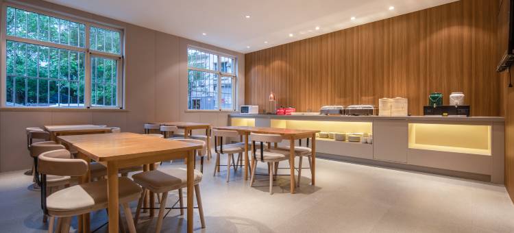 尚客优悦酒店(黄岛金沙滩唐岛湾滨海公园店)图片