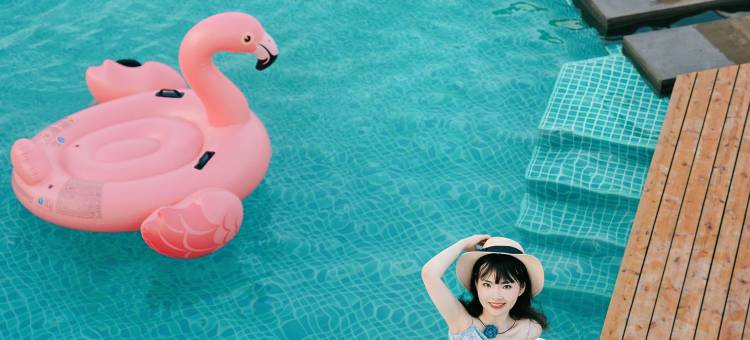 简隐·JIANYIN泳池亲子度假民宿(湖州长颈鹿庄园店)图片