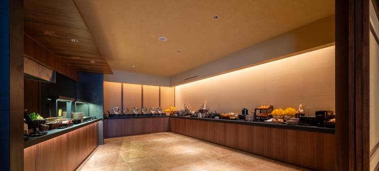 大连红星海滨海公路亚朵酒店图片