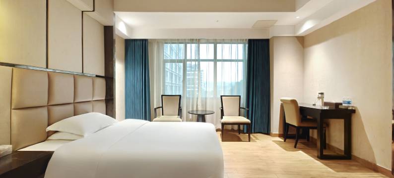 东莞乐汇酒店(凤岗沃尔玛店)图片