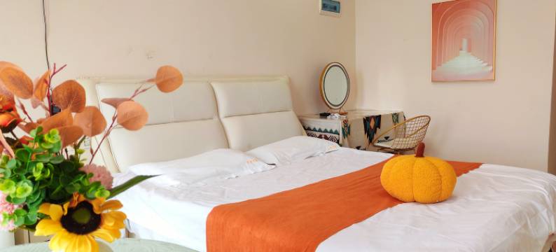 初夏民宿(人民广场店)图片