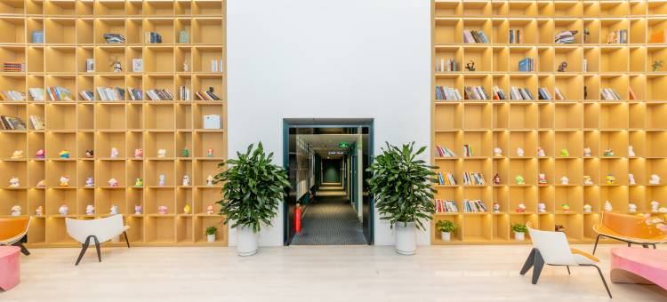 新乡来旺达轻居酒店(DL胖东来·大胖店)图片