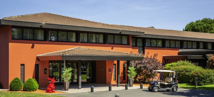 Cabot Bordeaux MGallery Collection图片