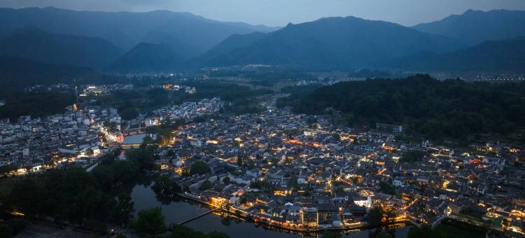 悦季·又见青石·百年老宅·明清南宋徽派风格民宿(宏村景区店)图片
