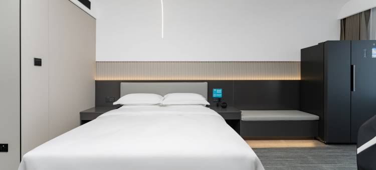 爱电竞酒店(郑州曼哈顿广场燕庄地铁站店)图片