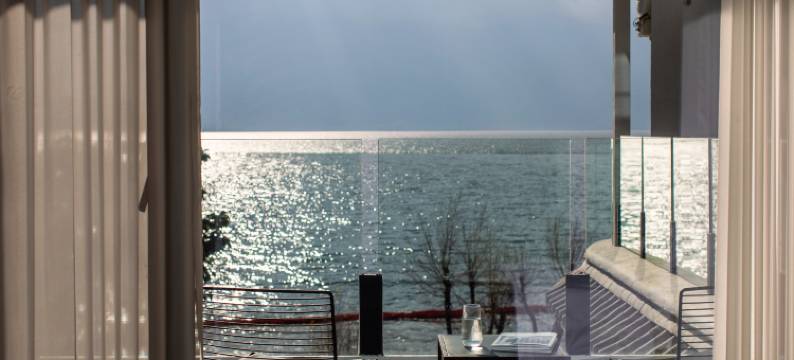 紫微星·在洱海｜一线海景套房酒店图片