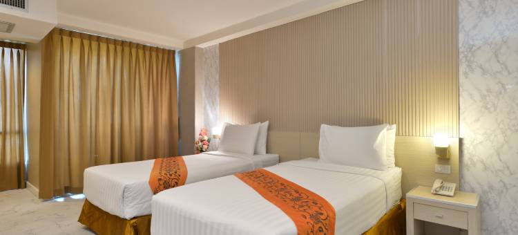 曼谷三季广场酒店(Three Seasons Place Bangkok)图片