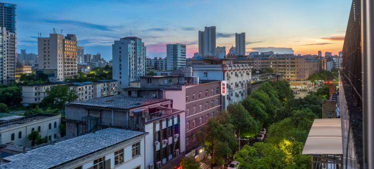 吉安•IU漫旅｜Design•YourLifeStyles酒店(能仁巷文山步行街店)图片