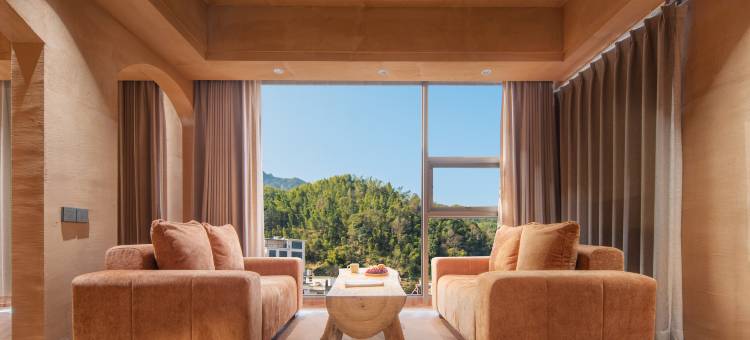 云隐山居民宿(莽山大峡谷漂流景区店)图片