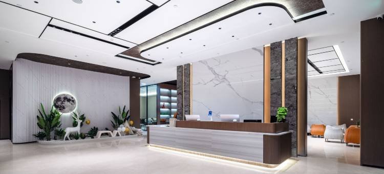 临沧铂悦酒店(玉龙湖公园佤文化广场店)图片