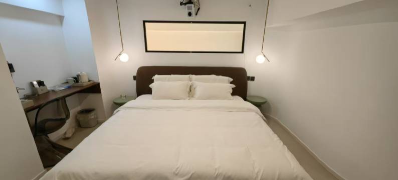 华庐家投影智能民宿(三联学院店)图片